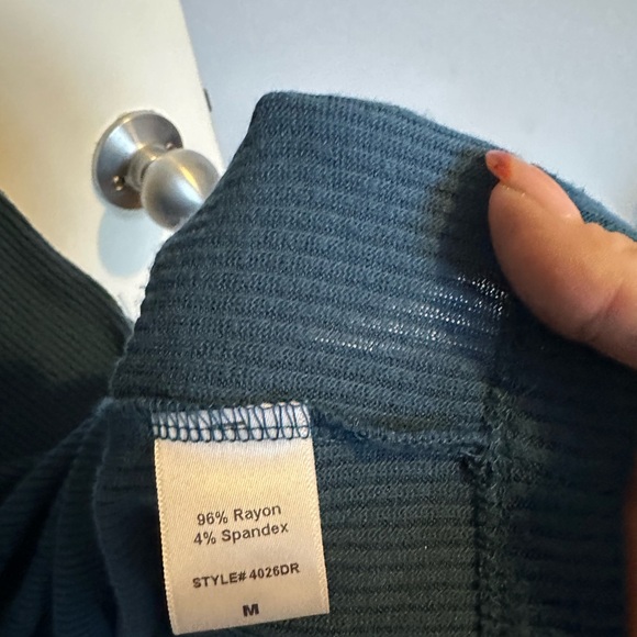 Renee C. Teal Blue Ribbed Dress - Picture 3 of 4